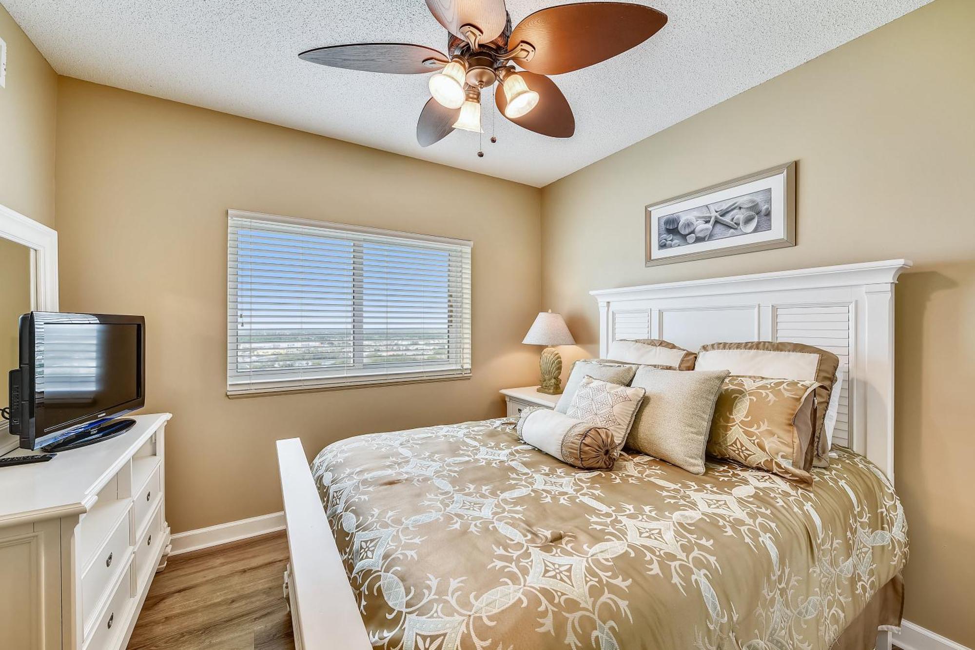 Boardwalk Beach Resort #1911 By Book That Condo Panama City Beach Ruang foto